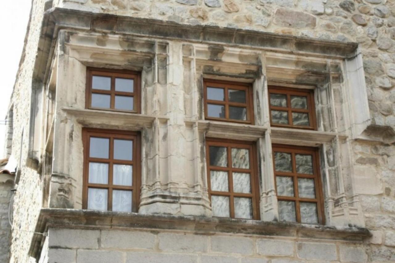 Maison Du Baron - Centre Historique De รูองส์ ภายนอก รูปภาพ