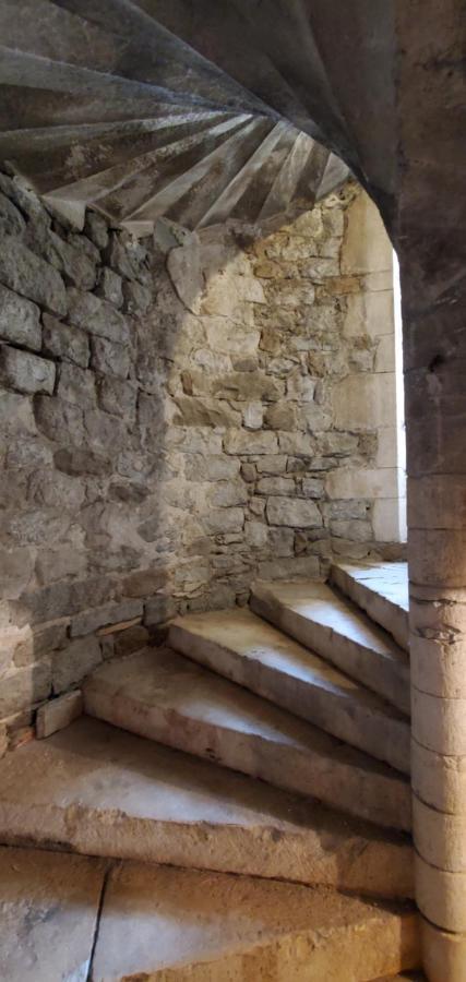 Maison Du Baron - Centre Historique De รูองส์ ภายนอก รูปภาพ